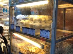 -白玉兰食品(汇联商厦店)