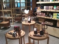 大堂-星巴克臻选(国贸商城首店)
