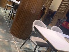 -乔家小院•非遗驴肉•本地小海鲜(滨河路店)