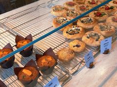 -VERIE BAKEHOUSE