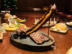 -恰餐厅及酒吧 CHAR Bar & Grill (北京丽都皇冠假日店)