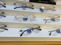 -优医视平价眼镜蔡司依视路折扣工厂店(十里堡店)