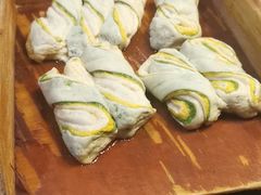 -鱼窝棚柴火铁锅炖(富山屯店)