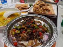 -鲁菜根·泰安菜(万达店)
