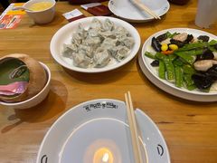 -王慧洁开口虾水饺·地道东北菜(银泰城店)