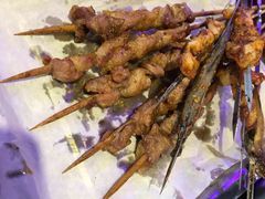 -马路牙子地桌烤肉(工体店)