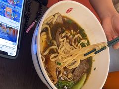 -康师傅私房牛肉面(申虹店)