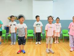 -蓝话筒·少儿成人演讲口才·主持朗诵·戏剧表演(大华第一坊店)