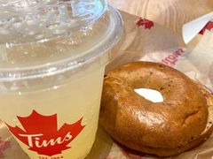 -Tims天好咖啡·贝果(东吴龙湖天街店)