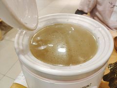 滋补虫草花炖鸡汤-小六汤包(万和城店)