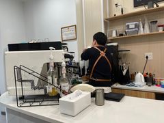 -白鹅咖啡(金城花园店)