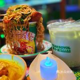 想体验泰国水灯节？就来椰小友吧！