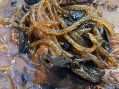山蘑菇炖小公鸡-一轩饺子馆(丽都店)