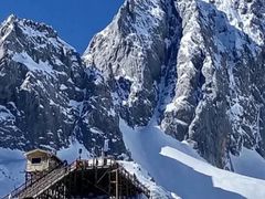 -玉龙雪山蓝月谷