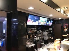 -麦当劳(新华路步步高店)