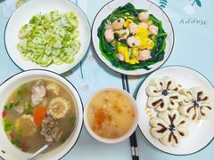 -爱月宝月嫂·育儿嫂(哈尔滨总店)