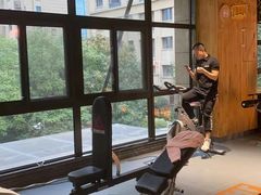 -蜗牛健身·私教馆(海珀香庭店)