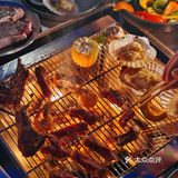 趣玩┃夜幕下的露营真香！手机直出照片真香！