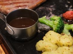 -必胜客(城西银泰店)