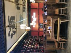 -先启半步颠小酒馆(白麓里店)