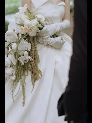 -Renee芮亦婚纱