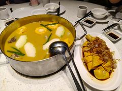 -肥仔文澳门猪骨煲(南京西路店)