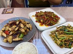 -钟记陕南菜·煎锅鱼(红专南路店)