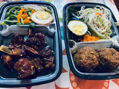 -同济大学本部学苑饮食广场