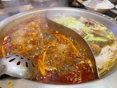 -沸炉重庆老火锅(军事博物馆店)