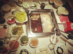-海底捞火锅鲜切牛肉主题店(长寿路店)