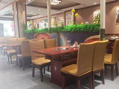 -菌之家·专业纯野生菌火锅·特色炒菌