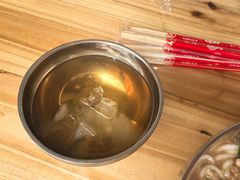 -正宗杨记普洱酸醋米线(总店)