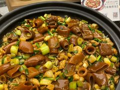 -品海楼·大连海胆锅贴馆(东港店)