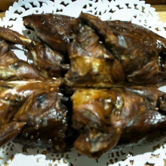 通记黄泥特色烧鸽坊(新村店)