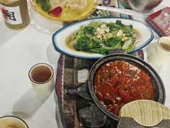 -刘姐啤酒鱼民族演艺餐厅(西街总店)