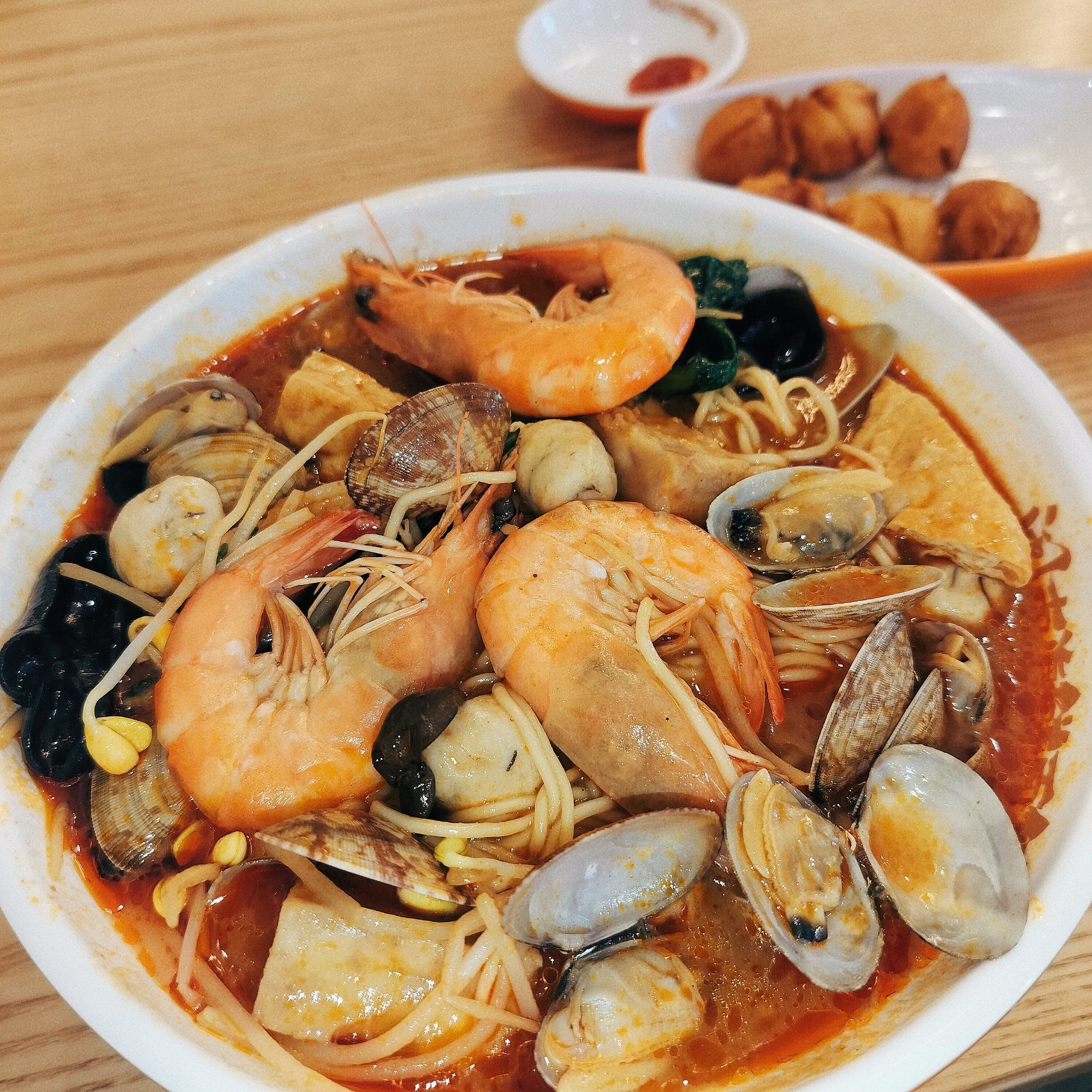 谁懂这一碗海鲜面的美味!