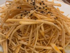 爽口恰玛古丝-海尔巴格·新疆菜(吐鲁番店)