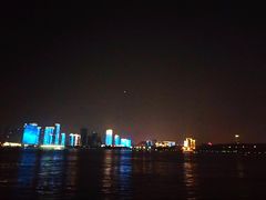 景点-武昌江滩