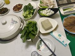 -金华砂锅筒骨砂锅夜宵(临平店)