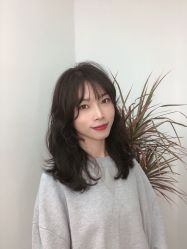 -BULB STUDIO 巴柏明星发型工作室