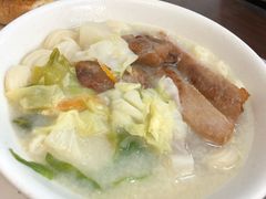 雞湯豬扒通粉-兰芳园(上环店)