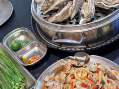 -蚝美人·生蚝海鲜烧烤(茶花园店)