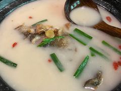 奶汤鱼头（半个）-馬蘭花開(车站大道店)