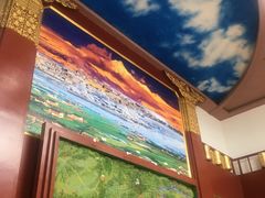 -迪庆藏族自治州博物馆