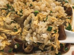 -嗨辣小聚·盘锦河蟹·海鲜烧烤龙虾(盘锦十年好店)