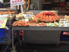-六合夜市