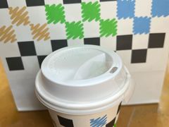 春日玫瑰拿铁-Seesaw Coffee(上海国金中心店)