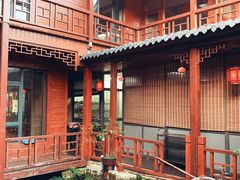 -山明水秀农庄
