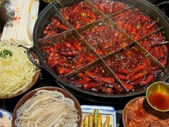 -周小明火锅(黑金冠社区店)