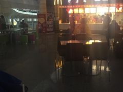 -麦当劳(鄂尔多斯机场店)